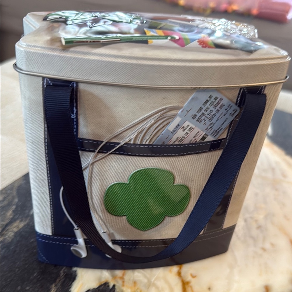 Girl Scouts  Storage Tin